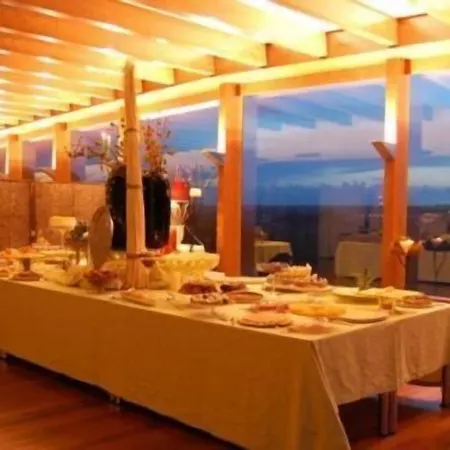 Quinta Do Louredo מלון 4*