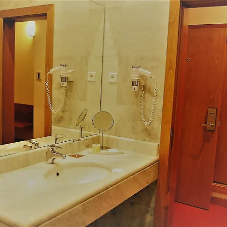 Hotell Quinta Do Louredo