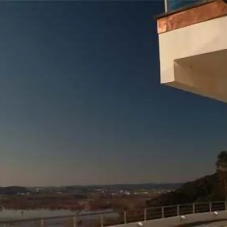 Quinta Do Louredo Hotel