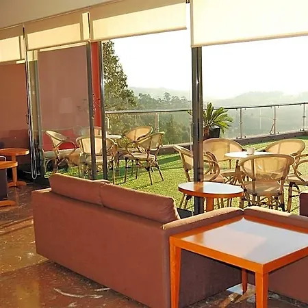Quinta Do Louredo Hotel 4*