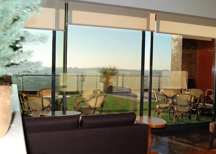Quinta Do Louredo Отель 4*