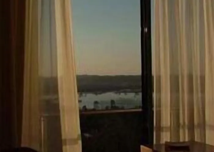 Quinta Do Louredo Отель 4*